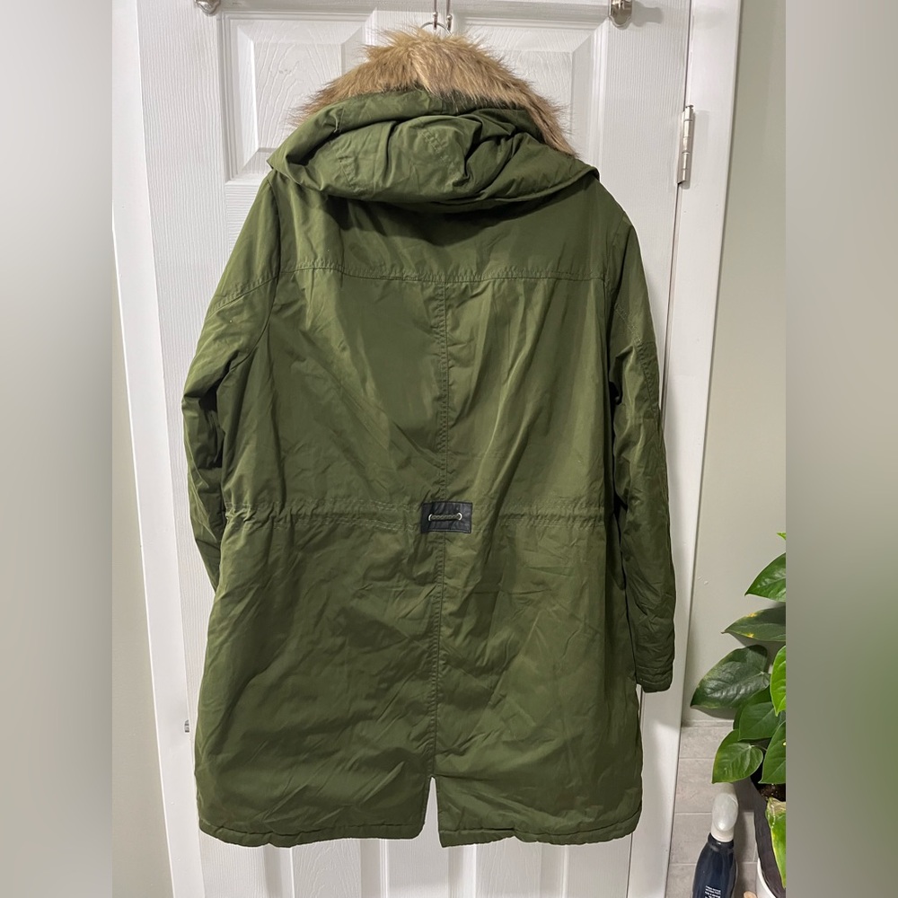 Time and Tru Parka Size XL - Picture 3 of 11